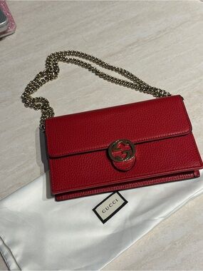 Gucci Red Interlock G Leather Chain Crossbody Bag